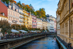 Smuteční kytice Karlovy Vary